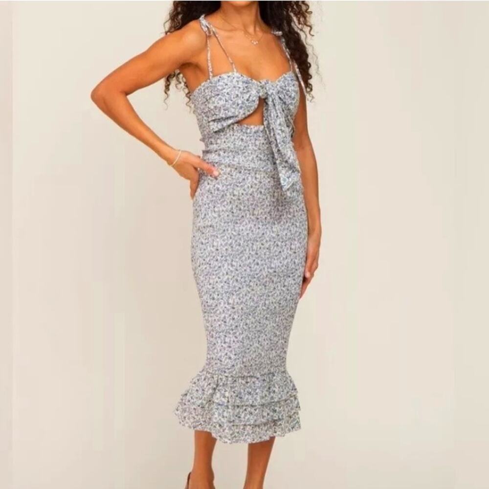 Mable Front Knot Smocked Bodycod Midi Dress‎ S Blue Ditsy Floral Ruffle Sundress